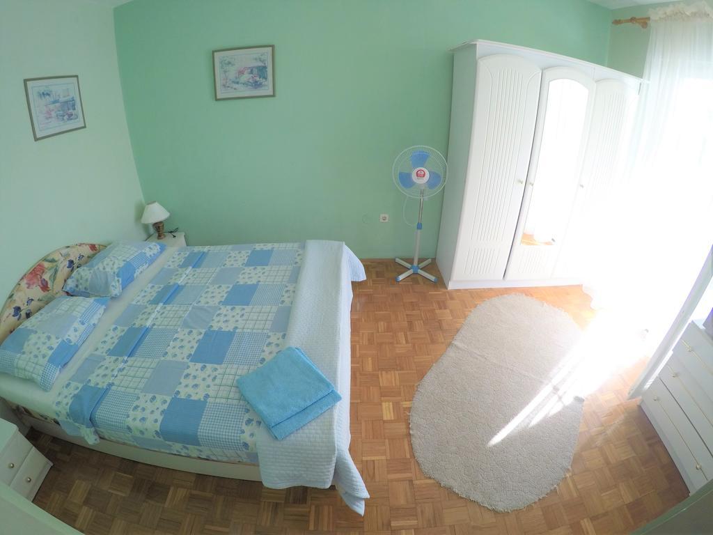 Blue City Apartment'S Repic Biograd Na Moru Ngoại thất bức ảnh