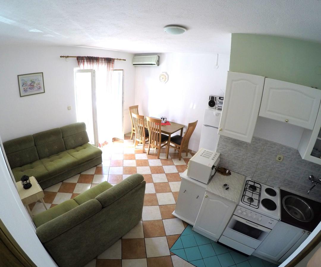 Blue City Apartment'S Repic Biograd Na Moru Ngoại thất bức ảnh
