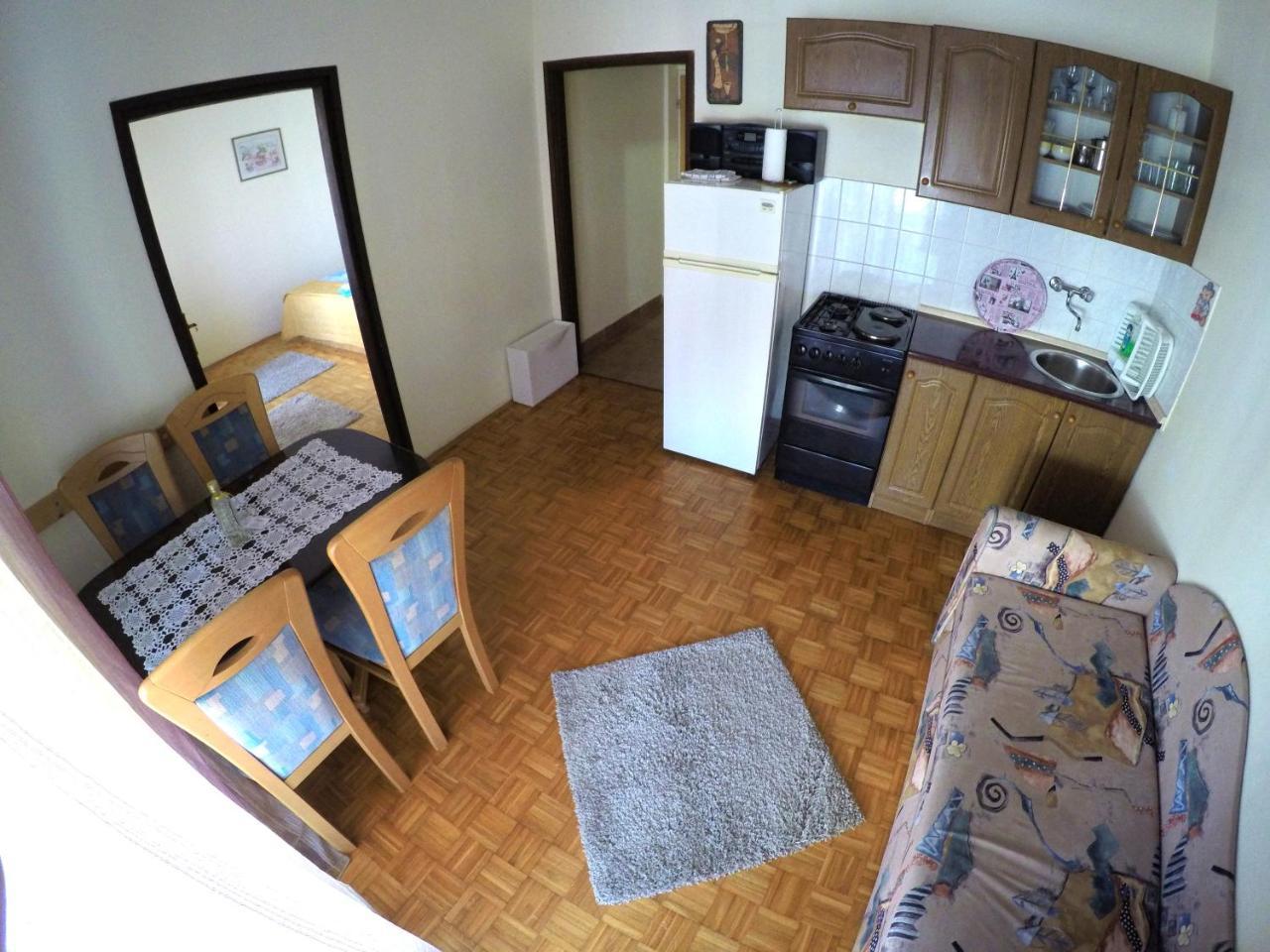 Blue City Apartment'S Repic Biograd Na Moru Ngoại thất bức ảnh